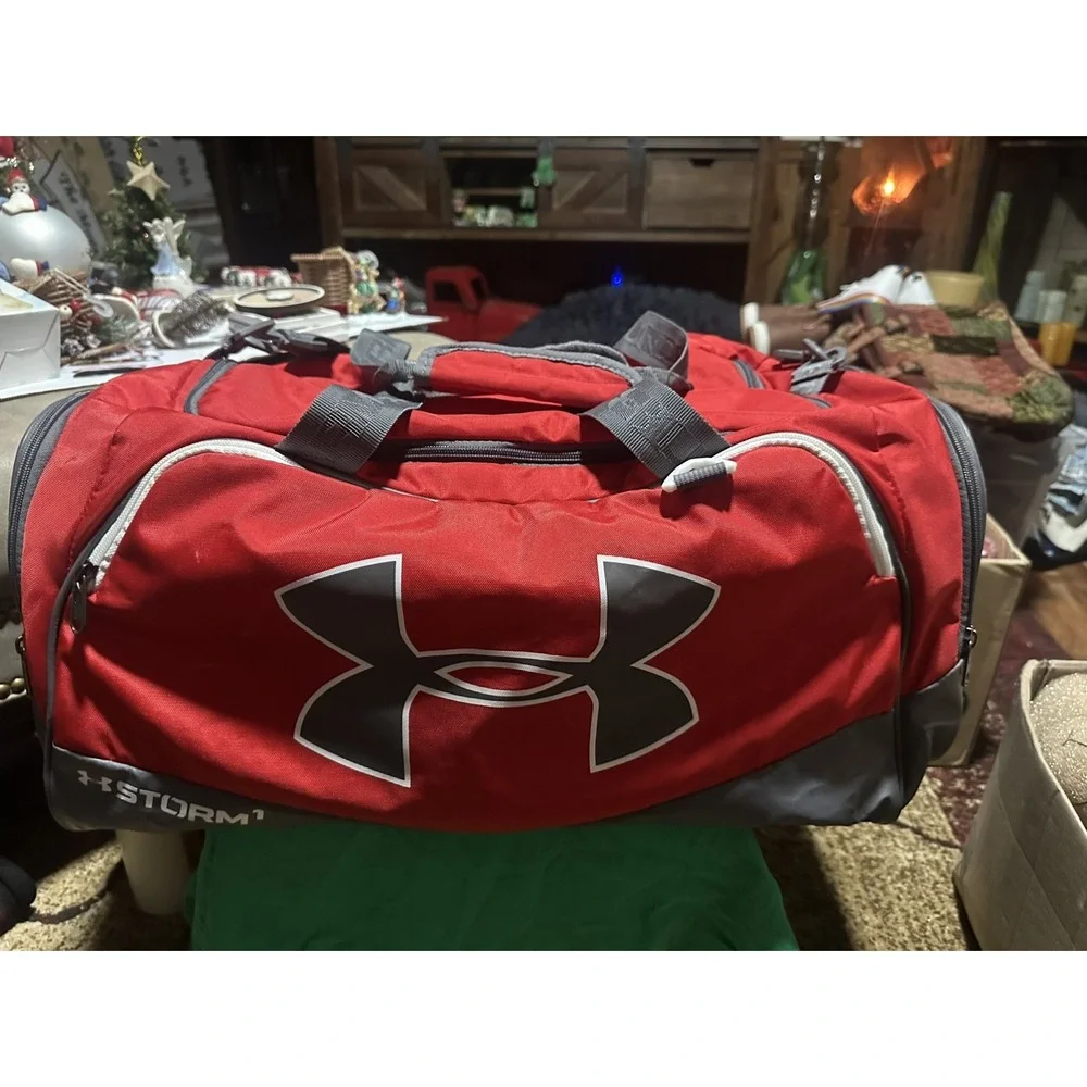 Under Armour Storm 1 UA Duffle Gym Bag Red Gray White w/ Shoulder Strap